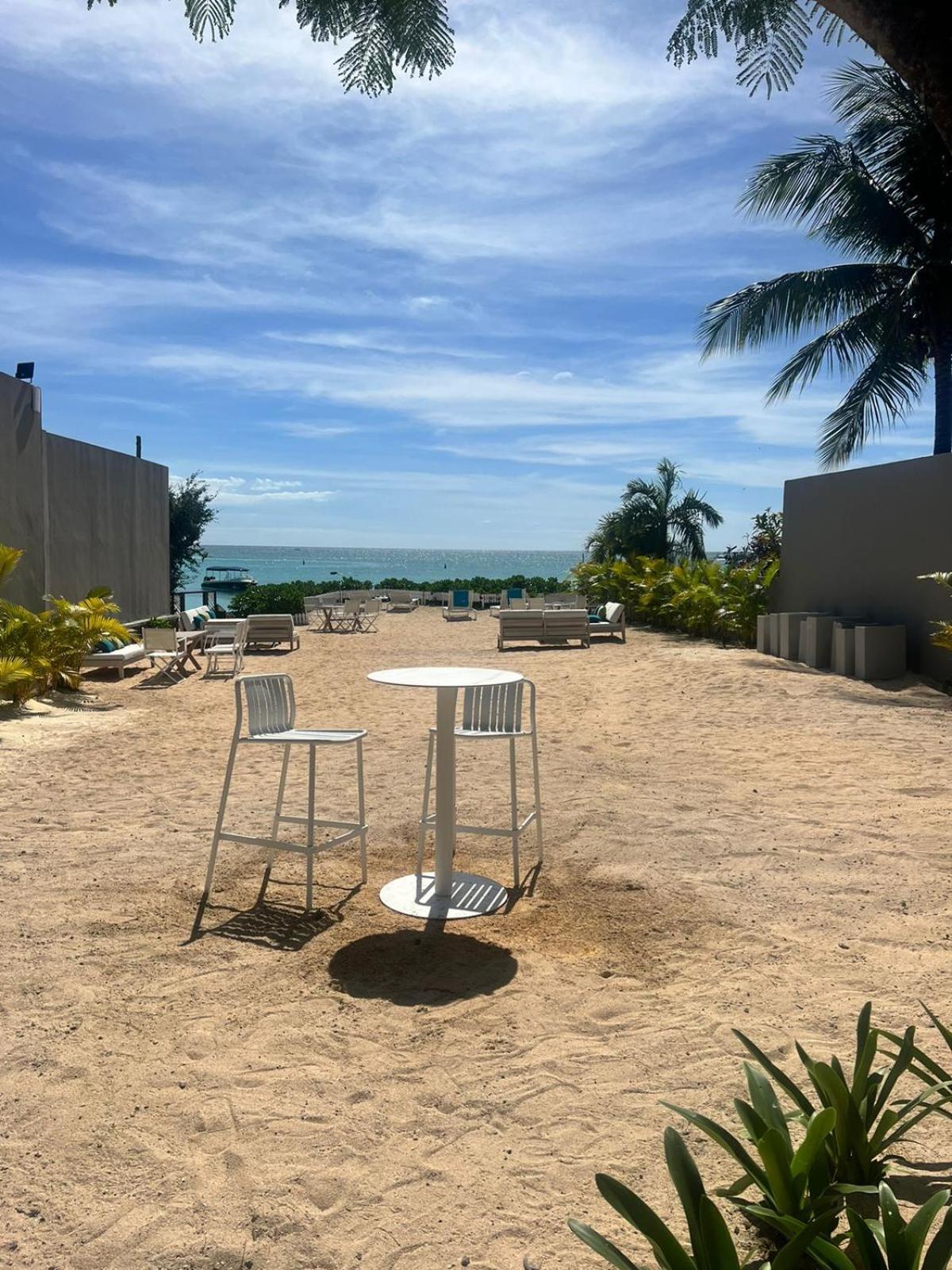 Villa Eden-2 Bedrooms With Private Rooftop Terrace & Pool, Access To Private Beachclub, Ki Residences, Pereybere - Managed By Ksn Grand-Baie Exterior photo